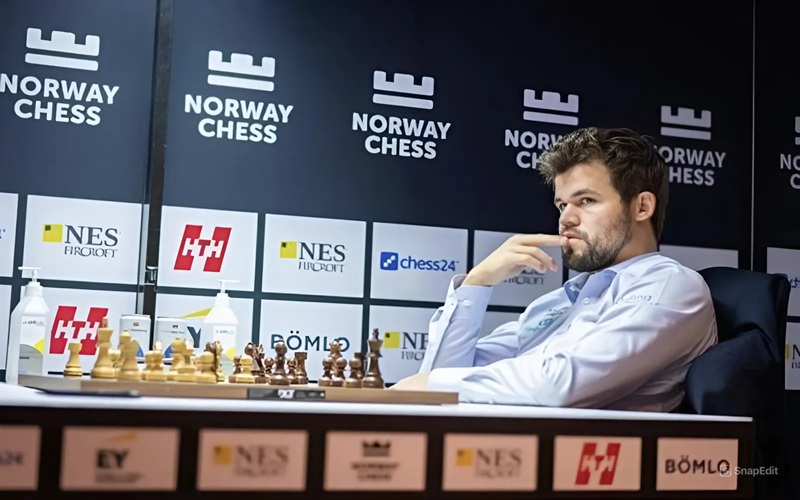 国际象棋是全球最受欢迎的智力游戏之一。